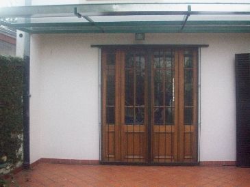 Acceso a jardín